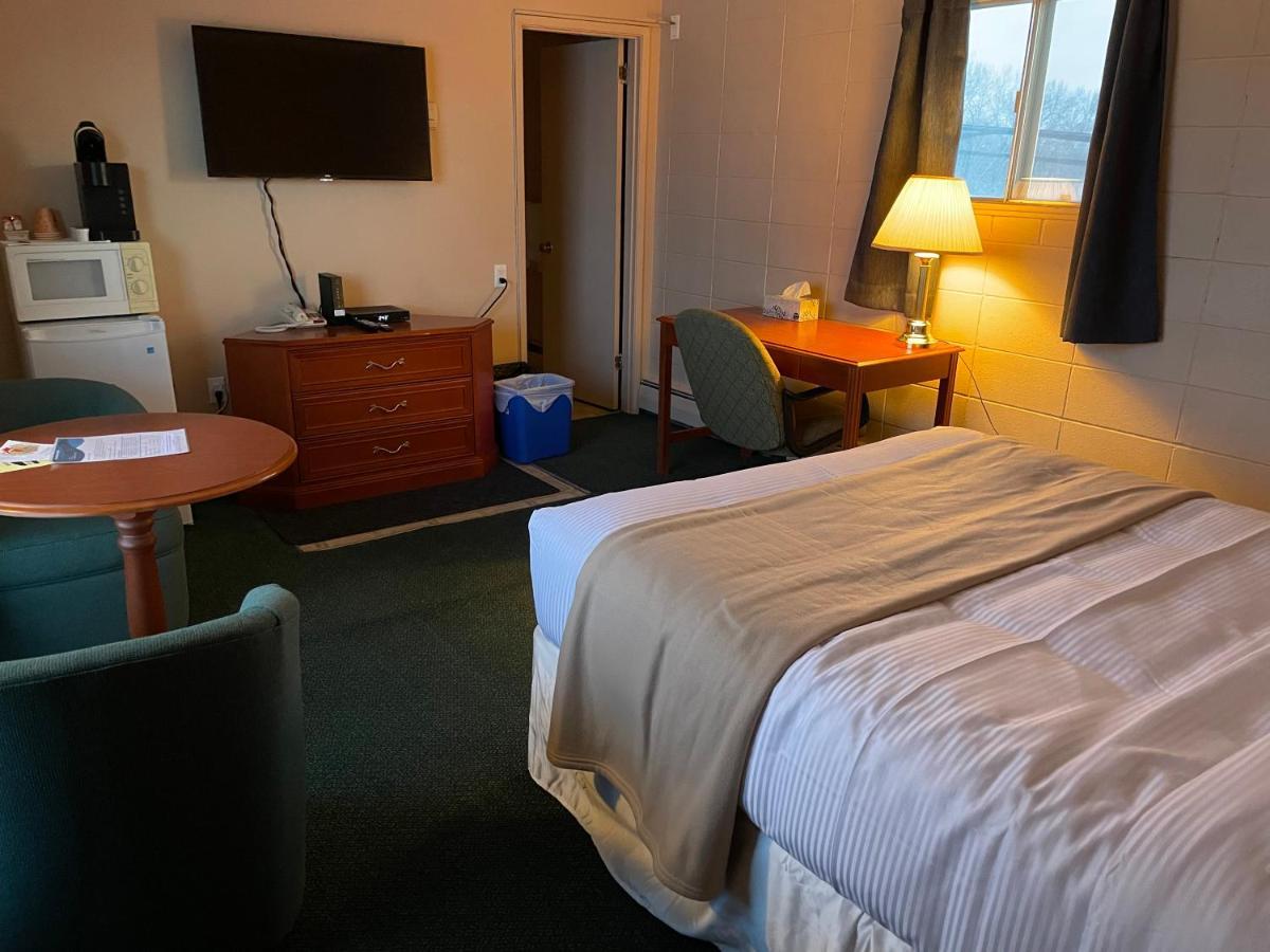 Matador Motel Drayton Valley Kültér fotó