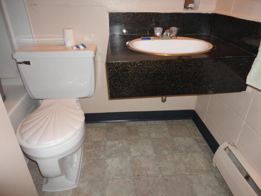 Matador Motel Drayton Valley Szoba fotó